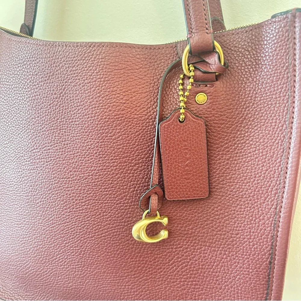 Coach Tyler Carryall Bordeaux color - Picture 3 of 16